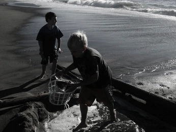 A cover of "Crewcuts" cluster. The owner is katenewm. The cluster consists of 2 elements.