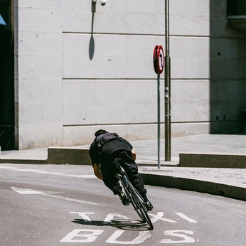 A cover of "Cycling" cluster. The owner is jaume. The cluster consists of 70 elements.