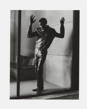 A cover of "Style" cluster. The owner is keithlouisxii. The cluster consists of 25 elements.