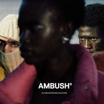 A cover of "SPORTS" cluster. The owner is hugogatefait. The cluster description is "Everything about SPORT". The cluster consists of 21 elements.