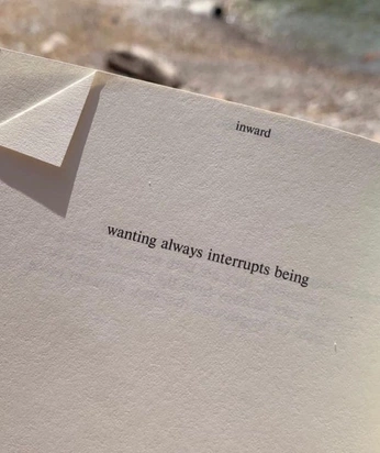 A cover of "words & messages" cluster. The owner is char.harwood. The cluster consists of 5 elements.