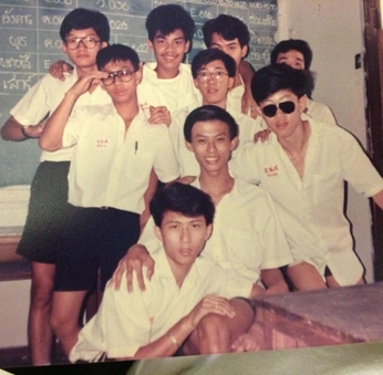 A cover of "concept #03" cluster. The owner is bktbkt629. The cluster consists of 64 elements.