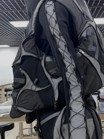 A cover of "bag" cluster. The owner is leobb. The cluster consists of 5 elements.