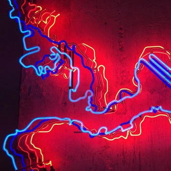 A cover of "neon lights" cluster. The owner is raphaelkaiser. The cluster consists of 12 elements.