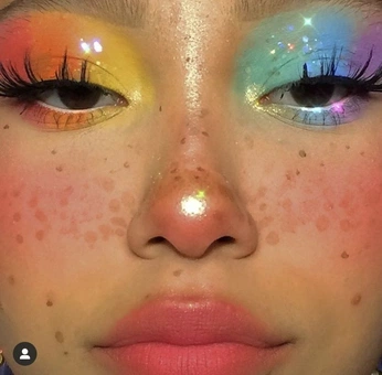 A cover of "makeup" cluster. The owner is p8neapple. The cluster consists of 478 elements.