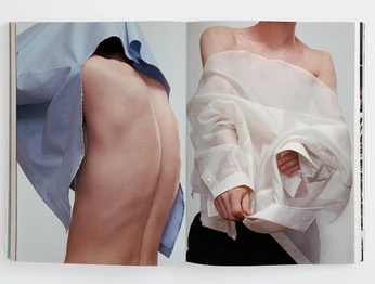 A cover of "Spencer Mackey" cluster. The owner is chimerasinger. The cluster consists of 90 elements. 2 create it.