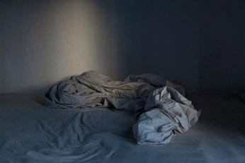 A cover of "slow mood" cluster. The owner is iammia. The cluster consists of 1 element.