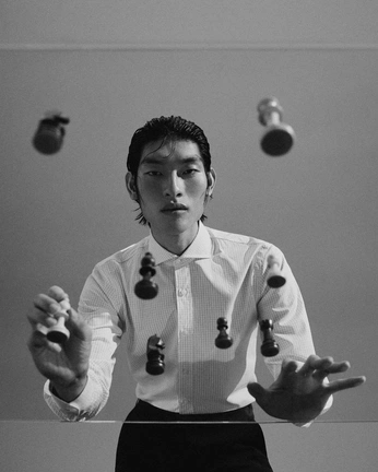 A cover of "Angles" cluster. The owner is mills. The cluster consists of 127 elements.