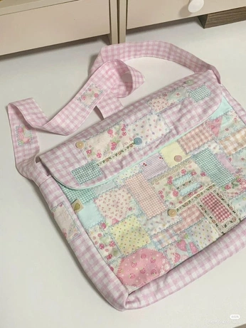 A cover of "Projects" cluster. The owner is bunniesdotcom. The cluster consists of 12 elements.