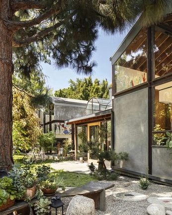 A cover of "casita" cluster. The owner is liivi. The cluster consists of 3 elements.