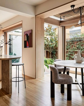 A cover of "extension" cluster. The owner is ehesterinteriors. The cluster consists of 14 elements.