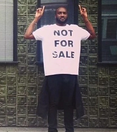 An Instagram carousel post added by sintaxera on Jan 06, 2025. The author is @downloaded.