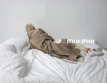 A cover of "Fashion" cluster. The owner is rrosmarina. The cluster consists of 4 elements.