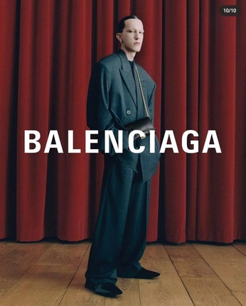 A cover of "Georgieva Studios" cluster. The owner is iskusstvo. The cluster consists of 2 elements.