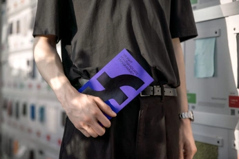 A cover of "brand foto" cluster. The owner is eefanglee. The cluster consists of 7 elements.