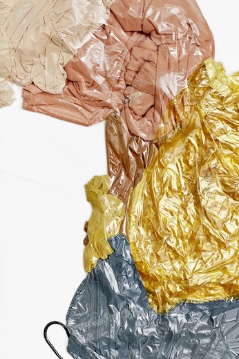 A cover of "UAL Unit01" cluster. The owner is mayadesigner.co. The cluster consists of 17 elements.