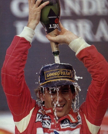 A cover of "Toto Wolff" cluster. The owner is reaganfree. The cluster consists of 18 elements.