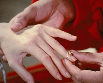 A cover of "Love" cluster. The owner is blue.lilith. The cluster consists of 24 elements.