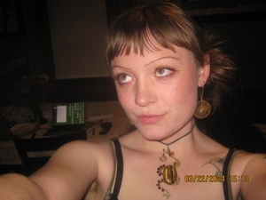 Rhiannon Briggs avatar