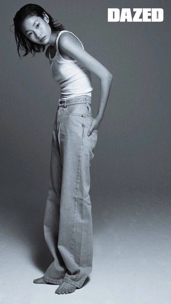 A cover of "VISUALIDENTITY" cluster. The owner is calicore. The cluster consists of 1 element.