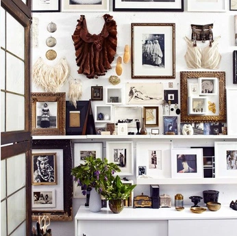 A cover of ".interiors" cluster. The owner is elititherington. The cluster consists of 33 elements.