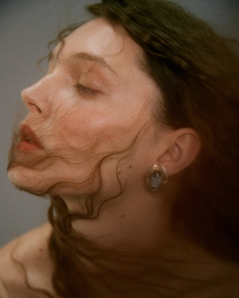 A cover of "bodies" cluster. The owner is viccore. The cluster description is "humanity". The cluster consists of 33 elements.