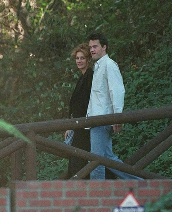 A cover of "vibe" cluster. The owner is bequeem. The cluster consists of 340 elements.