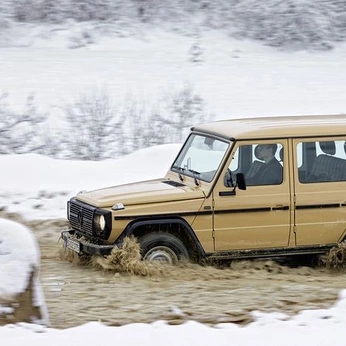 A cover of "INFINITE" cluster. The owner is madene. The cluster consists of 26 elements.