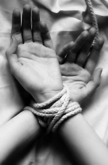 A cover of "." cluster. The owner is headspins. The cluster consists of 9 elements.