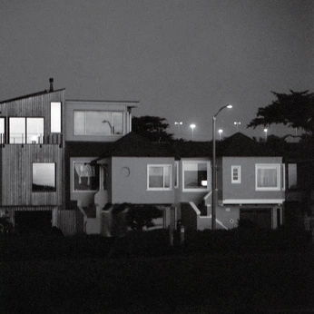 A cover of "SAN FRANCISCO" cluster. The owner is ragegyal. The cluster consists of 5 elements.