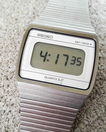 A cover of "clothe" cluster. The owner is lincolnwilliams. The cluster consists of 1 element.