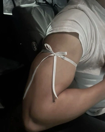 A cover of "fashion inspo" cluster. The owner is summernotwinter. The cluster consists of 13 elements.