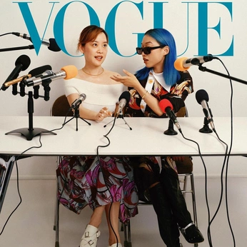 A cover of "Vogue Covers" cluster. The owner is daisym. The cluster consists of 25 elements.