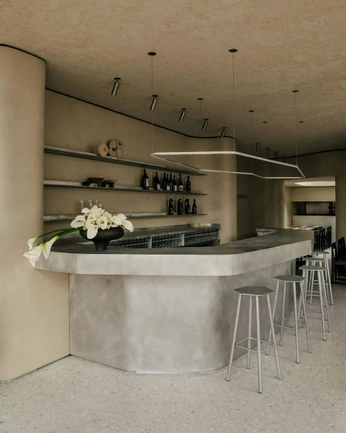 A cover of "bar à service" cluster. The owner is tommm. The cluster consists of 34 elements.