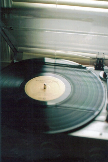 A cover of "records" cluster. The owner is melebob. The cluster consists of 4 elements.