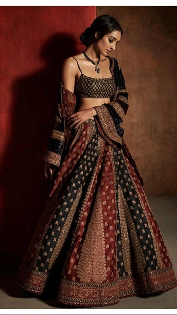 A cover of "east i" cluster. The owner is shanny12. The cluster consists of 76 elements.