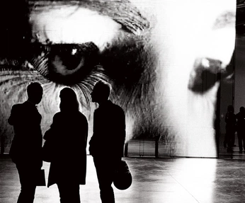 A cover of "in awe" cluster. The owner is memiseason. The cluster consists of 13 elements.