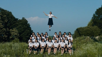 A cover of "ICONIQ SHOT" cluster. The owner is hugogatefait. The cluster consists of 80 elements.