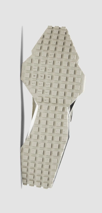 A cover of "suelas" cluster. The owner is monayalv. The cluster consists of 1 element.