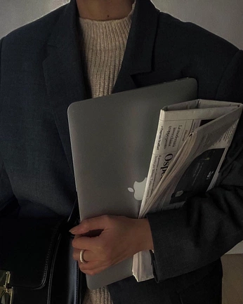 A cover of "Do-Good Society" cluster. The owner is joanaandjam. The cluster consists of 7 elements.