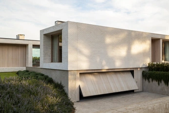 A cover of "Home Project" cluster. The owner is stephaniestokke. The cluster description is "Inspiration for our future family home". The cluster consists of 55 elements.