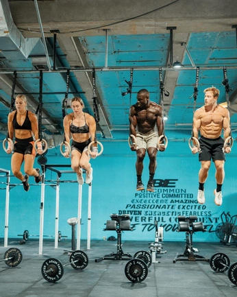 A cover of "Piiza Gym" cluster. The owner is yawnmie. The cluster consists of 33 elements.