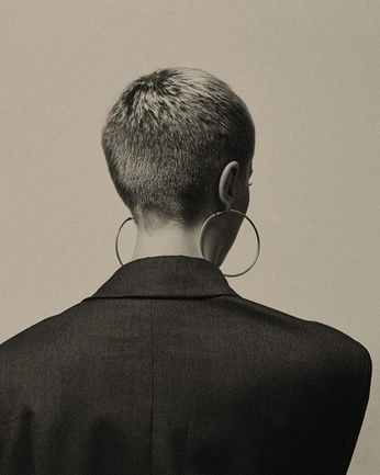 A cover of "Hairstyles" cluster. The owner is caringwitch. The cluster consists of 18 elements.