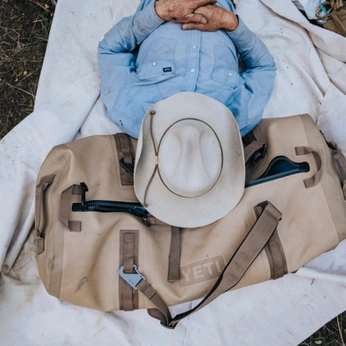 A cover of "MKC Client Inspo" cluster. The owner is truffl. The cluster consists of 61 elements.