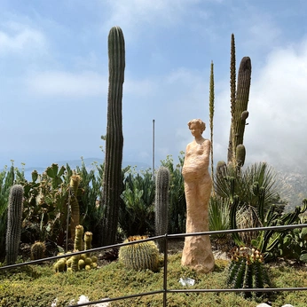 A cover of "Travel" cluster. The owner is sirinh. The cluster consists of 22 elements.