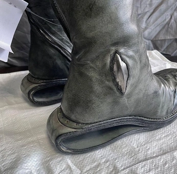 A cover of "ccp" cluster. The owner is isisap. The cluster consists of 111 elements.