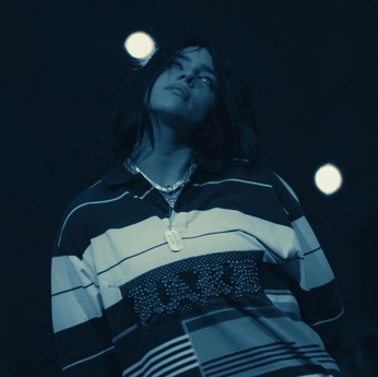 A cover of "Artists" cluster. The owner is ele9ance. The cluster consists of 9 elements.