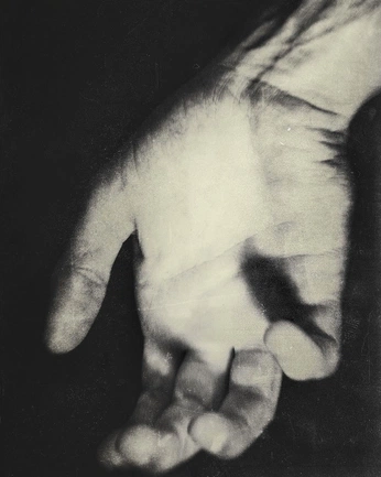 A cover of "hands" cluster. The owner is faustian. The cluster consists of 17 elements.