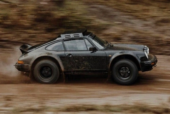 A cover of "Porsche" cluster. The owner is babydonothateme. The cluster consists of 2 elements.