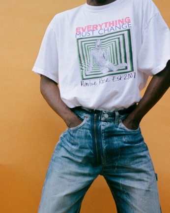 A cover of "d" cluster. The owner is neilessadi. The cluster consists of 12 elements.